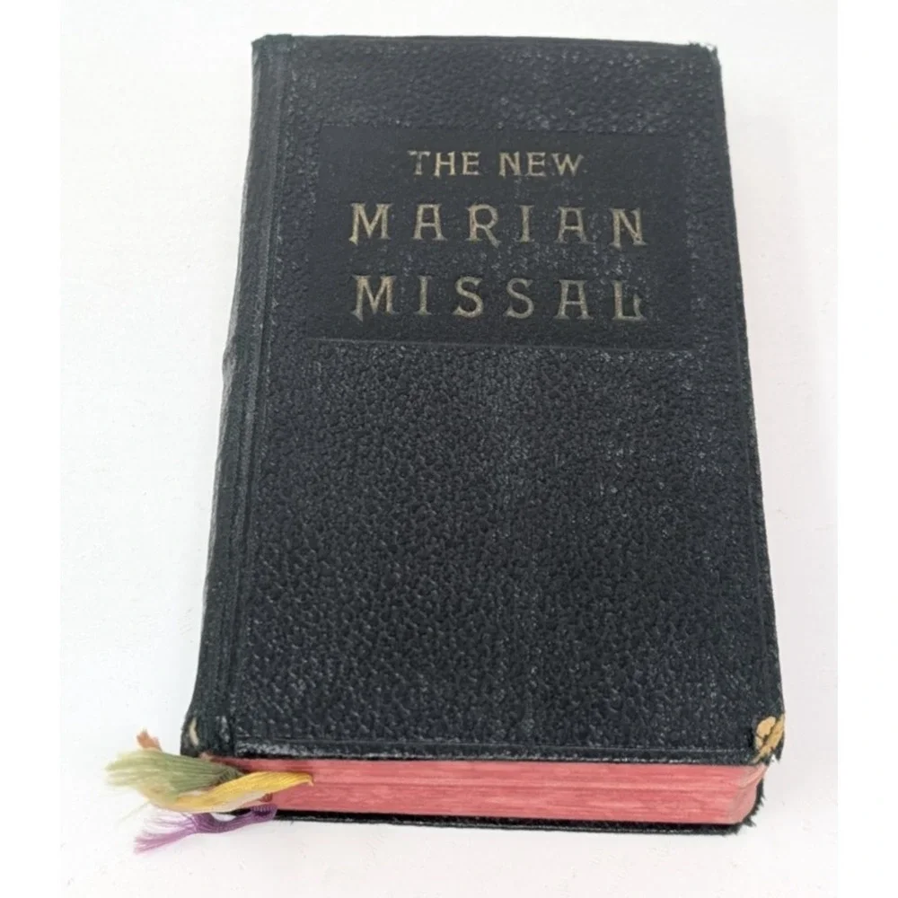 Vintage 1953 The New Marian Missal for‎ Daily Mass Fr. Juergens Regina Press